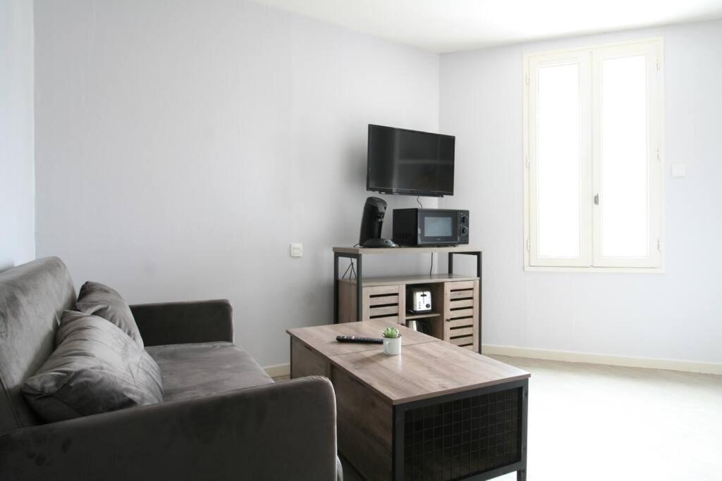 Le Petit Voyageur Apartment Angouleme Luaran gambar
